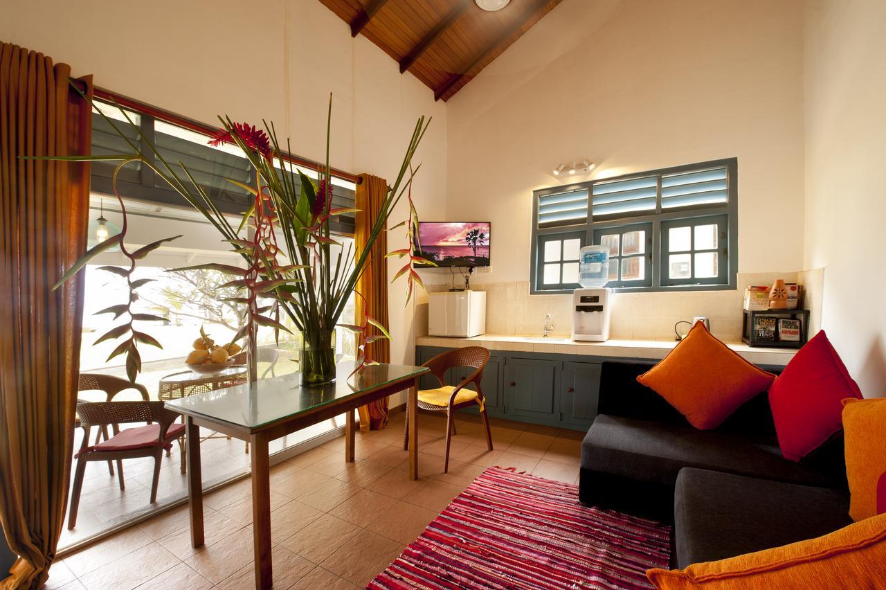 Isle Of Thalpe Bed & Breakfast Unawatuna Exterior foto
