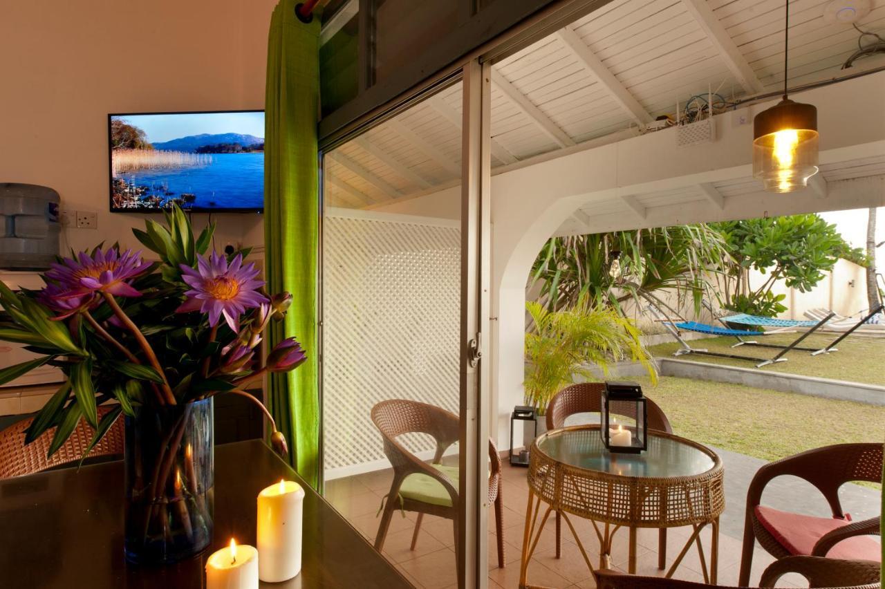 Isle Of Thalpe Bed & Breakfast Unawatuna Exterior foto