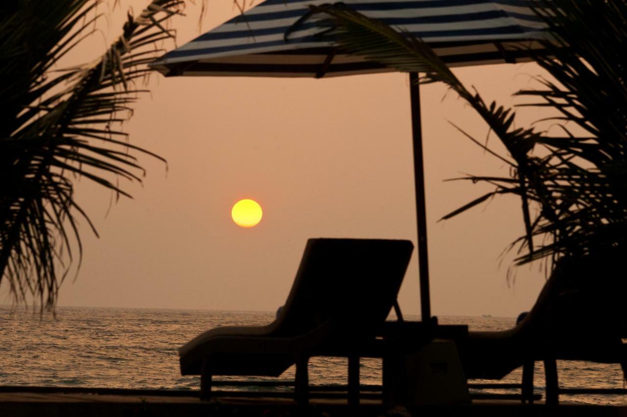 Isle Of Thalpe Bed & Breakfast Unawatuna Exterior foto